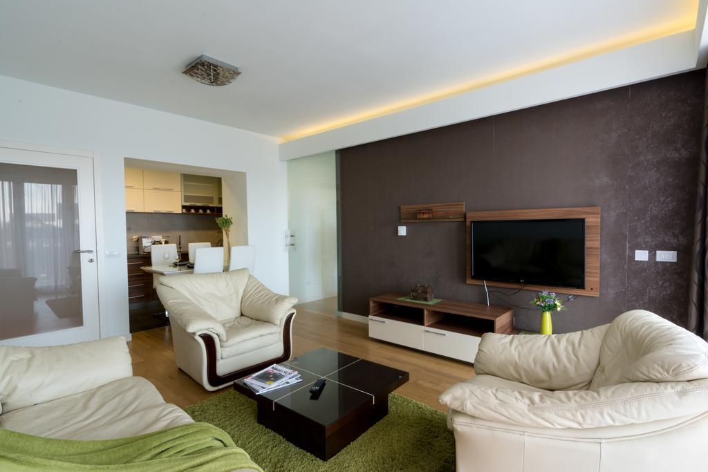 Apartment Mercedes بلغراد الغرفة الصورة